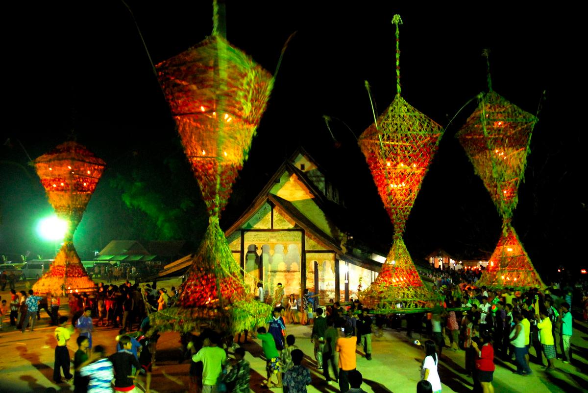 วัฒนธรรมประเพณีมีค่าของไทยที่ควรค่าแก่การอนุรักษ์ รักษาไว้  Colorful Culture